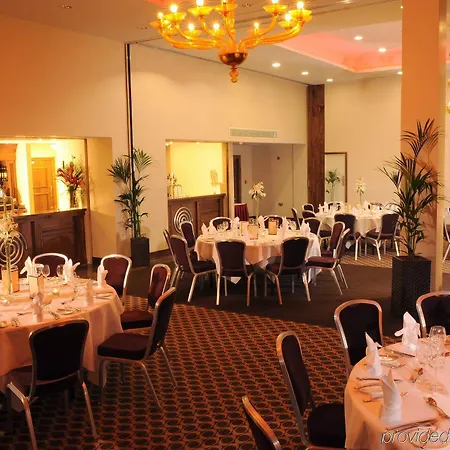 Royal Marine Hotell 4*