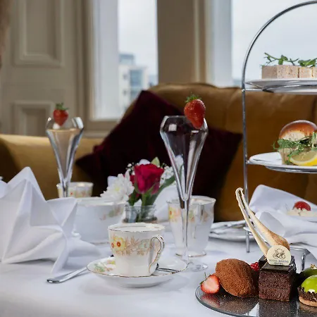 Royal Marine Hotel 4*
