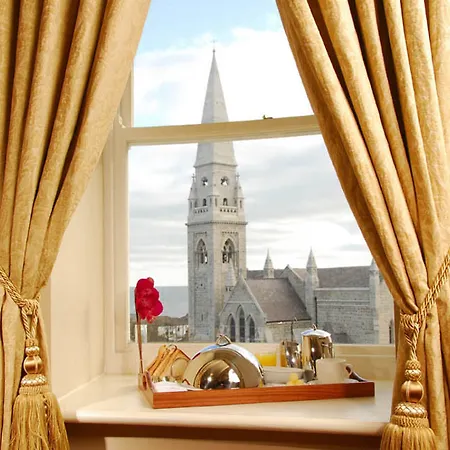 Hotel Royal Marine 4*