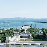 로얄 마린 호텔 4*